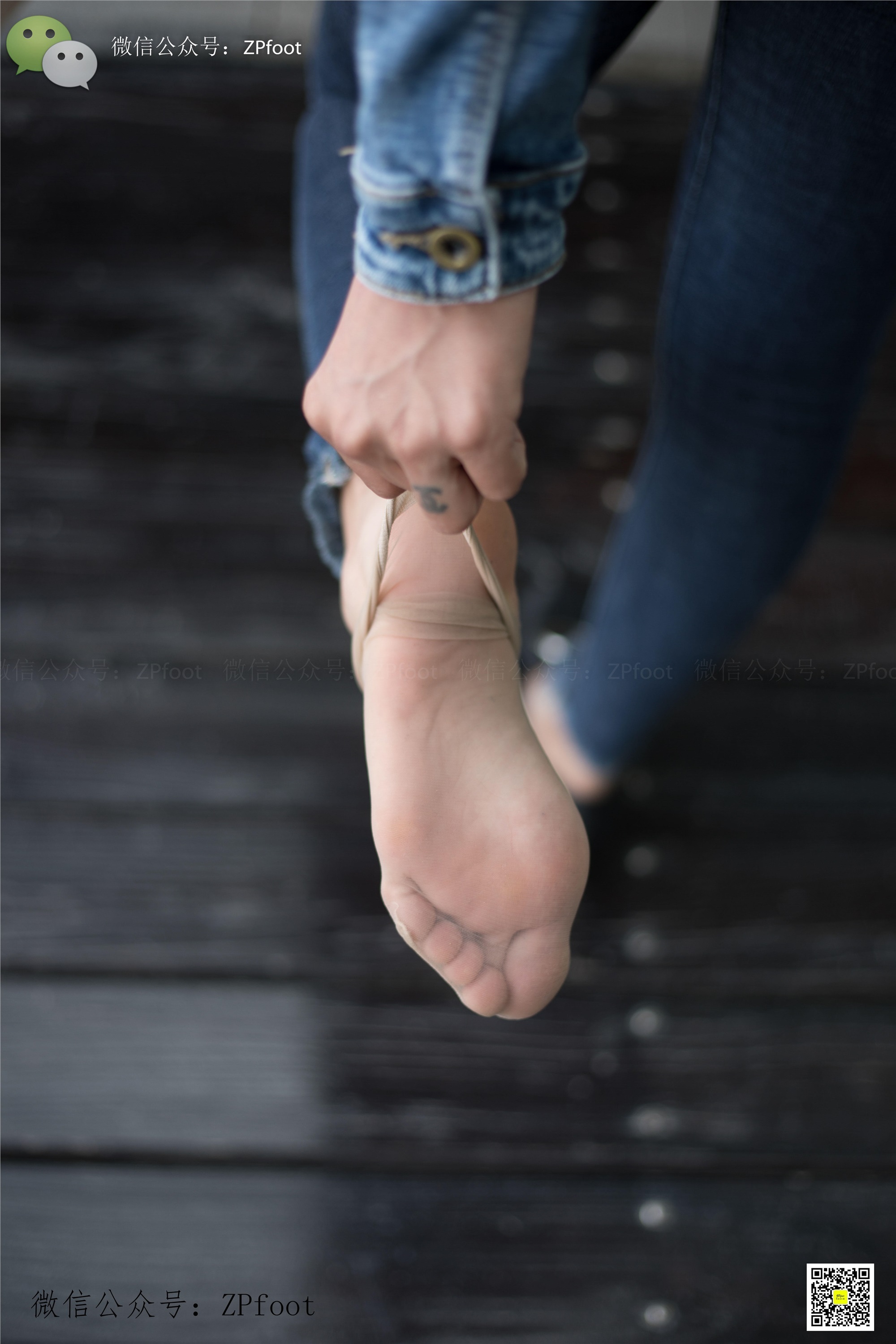 LSS山茶摄影 NO.017 舞蹈老师的短丝